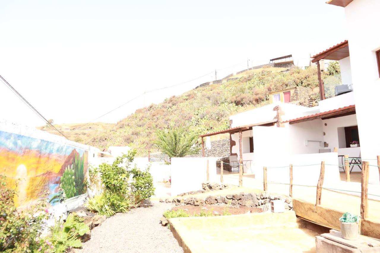 Vivienda Vacacional Casa Pancho Taibique ภายนอก รูปภาพ